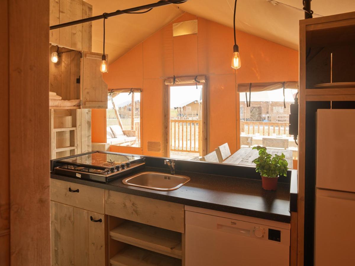 Dutchen Erfgoedpark De Hoop Glamping Luxury tent *