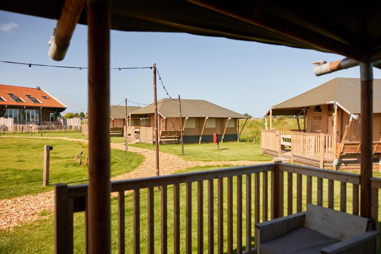 Luxury tent Dutchen Erfgoedpark De Hoop Glamping Uitgeest